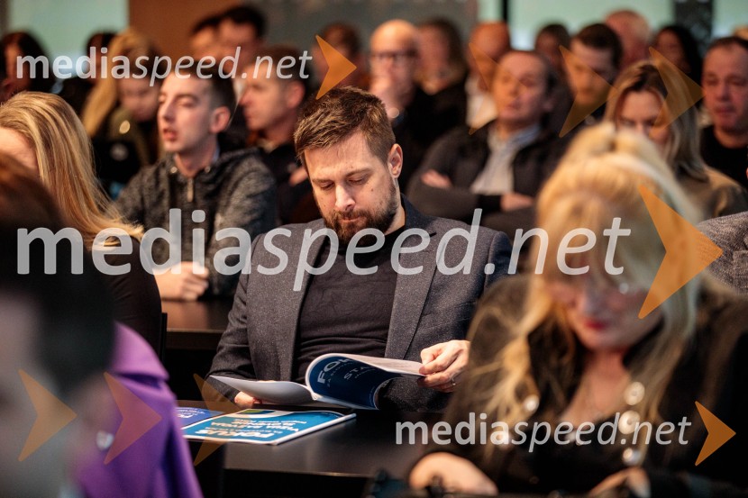 Ustanovni kongres Lotričeve stranke Fokus