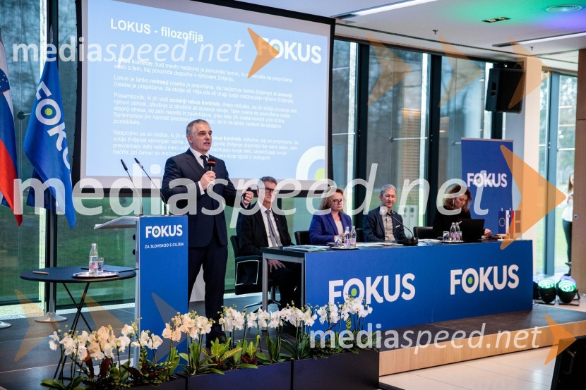  Marko Lotrič, predsednik, Državni svet;  Marko Staroveški, svetnik, Državni svet;  Monika Kirbiš Rojs, sekretarka, Državni svet;  ... ;  ... Ustanovni kongres Lotričeve stranke Fokus