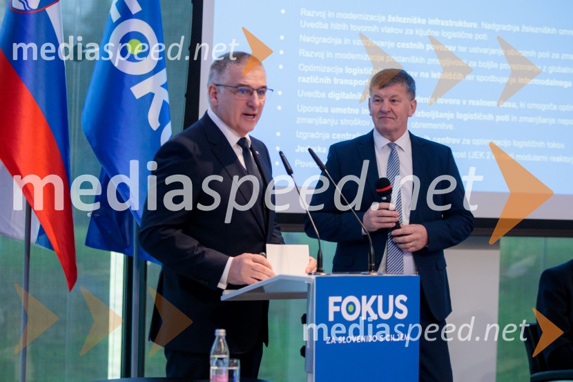  Marko Lotrič, predsednik, Državni svet;  Franci Bogovič, poslanec Evropskega parlamenta, SLSUstanovni kongres Lotričeve stranke Fokus