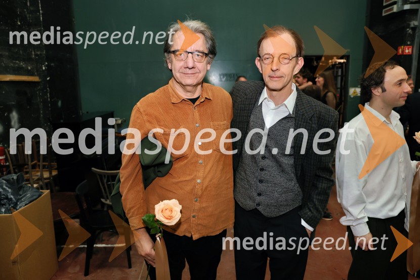  Mitja Vrhovnik Smrekar, skladatelj, član skupine Bossa de Novo;  Davor Herga, igralecJančarjev roman In ljubezen tudi na odru Drame SNG Maribor