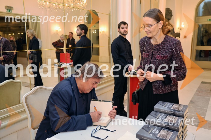  Drago Jančar, pisateljJančarjev roman In ljubezen tudi na odru Drame SNG Maribor
