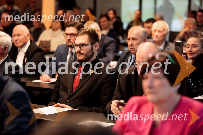 Ustanovni kongres Lotričeve stranke Fokus