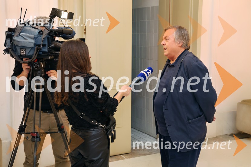  Drago Jančar, pisateljJančarjev roman In ljubezen tudi na odru Drame SNG Maribor