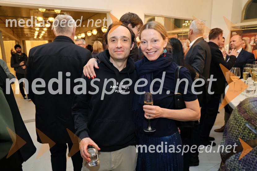  Nejc Ropert, igralec;  Nataša Matjašec Rošker, igralkaJančarjev roman In ljubezen tudi na odru Drame SNG Maribor