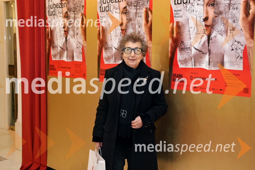  Dragica Petrovič, režiserka in producentkaJančarjev roman In ljubezen tudi na odru Drame SNG Maribor