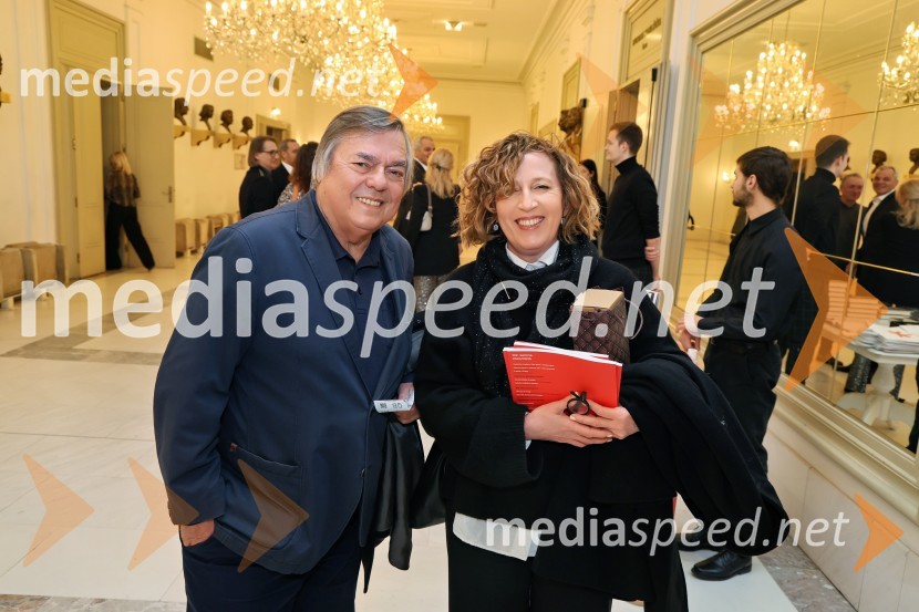  Drago Jančar, pisatelj, častni doktor, Filozofska fakulteta UM;  ... Jančarjev roman In ljubezen tudi na odru Drame SNG Maribor