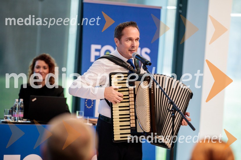 Ustanovni kongres Lotričeve stranke Fokus