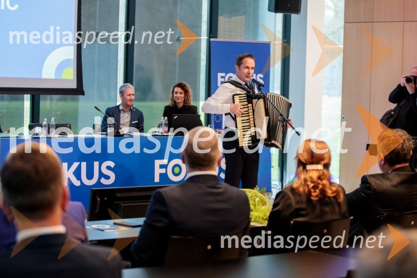 Ustanovni kongres Lotričeve stranke Fokus