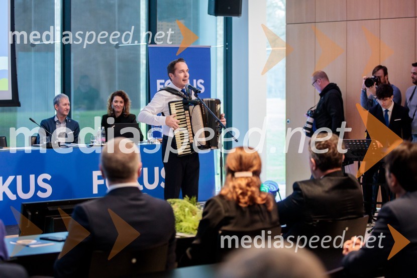 Ustanovni kongres Lotričeve stranke Fokus