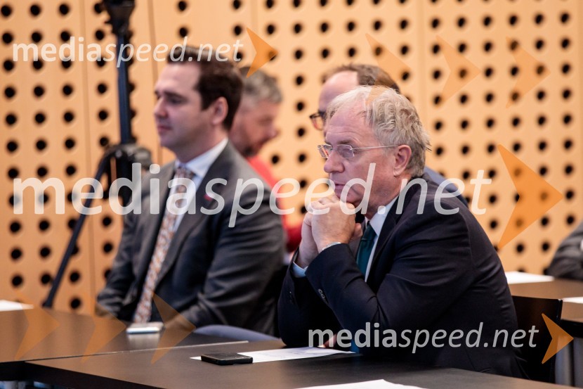  Aleš Hojs, nekdanji minister za notranje zadeveUstanovni kongres Lotričeve stranke Fokus