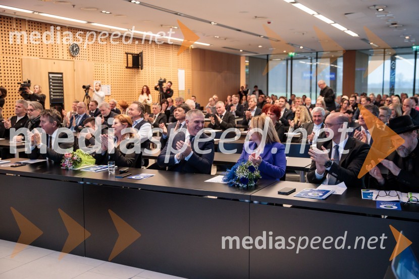 Ustanovni kongres Lotričeve stranke Fokus