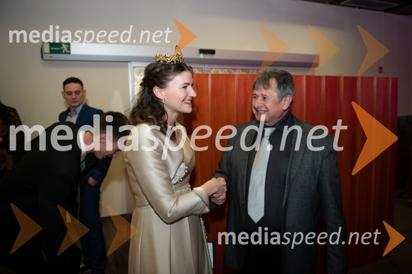  Sanja Ferjančič, 27. Vinska kraljica Slovenije 2024;  Dušan Rajh, Avto Rajh d.o.o. Ljutomer - Murska SobotaNina Polanec okronana za 28. Vinsko kraljico Slovenije