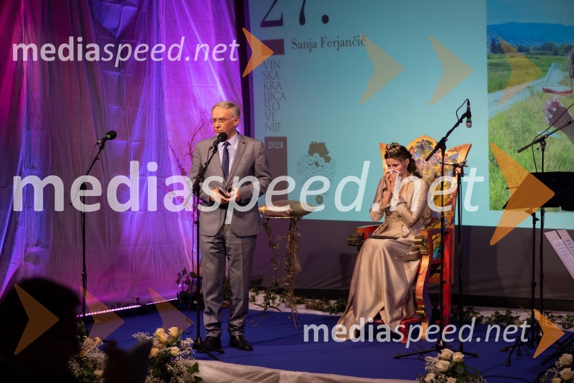  Janez Erjavec, direktor, Pomurski sejem, d.d., Gornja Radgona;  Sanja Ferjančič, 27. Vinska kraljica Slovenije 2024Nina Polanec okronana za 28. Vinsko kraljico Slovenije