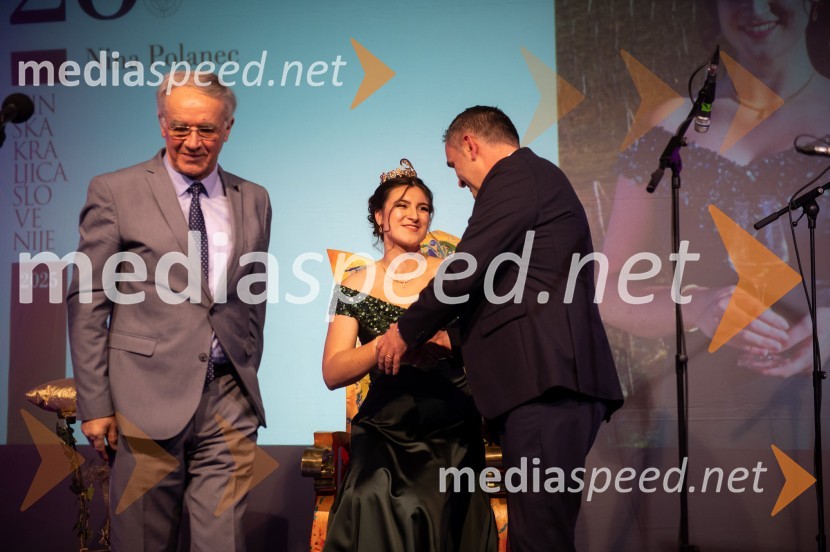  Janez Erjavec, direktor, Pomurski sejem, d.d., Gornja Radgona;  Nina  Polanec, 28. Vinska kraljica Slovenije 2025Nina Polanec okronana za 28. Vinsko kraljico Slovenije