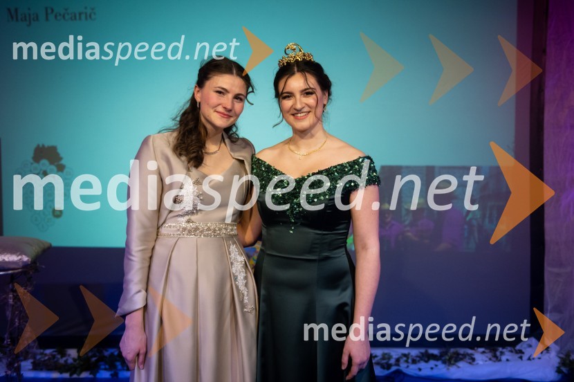  Sanja Ferjančič, 27. Vinska kraljica Slovenije 2024;  Nina  Polanec, 28. Vinska kraljica Slovenije 2025Nina Polanec okronana za 28. Vinsko kraljico Slovenije