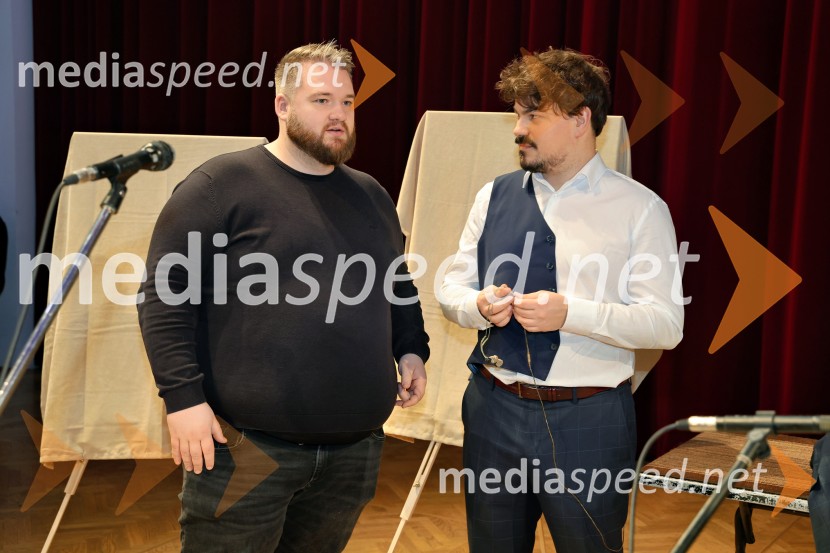  ... ;  Sergije Lugovski, pevecModrijani, koncert ob 25-letnici glasbene poti