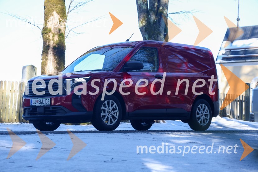 FORD Transit courier TREND