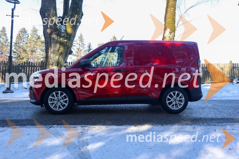 FORD Transit courier TREND