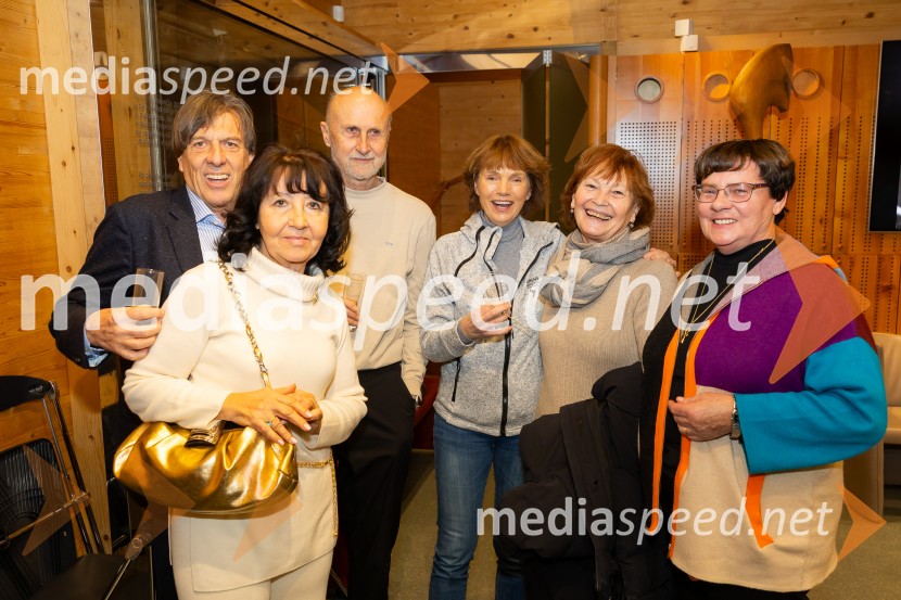  ... ; Prof. dr. Marjeta Zorc, dr. med., Kardiološka ordinacija Medicor;  ... ;  ... ;  ... ;  ... Iskrivo v živo: gost v skednju Škrabčeve domačije zasl. prof. dr. Danilo Türk