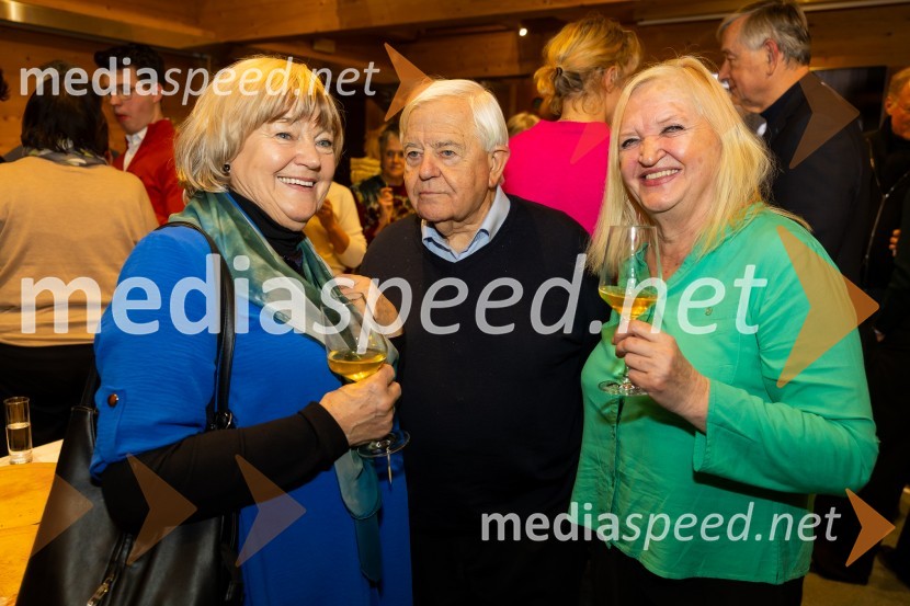  ... ;  Milan Kučan, nekdanji predsednik Republike Slovenije;  ... Iskrivo v živo: gost v skednju Škrabčeve domačije zasl. prof. dr. Danilo Türk