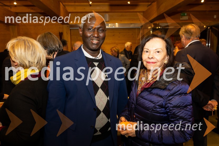  ... ;  Barbara Miklič TürkIskrivo v živo: gost v skednju Škrabčeve domačije zasl. prof. dr. Danilo Türk