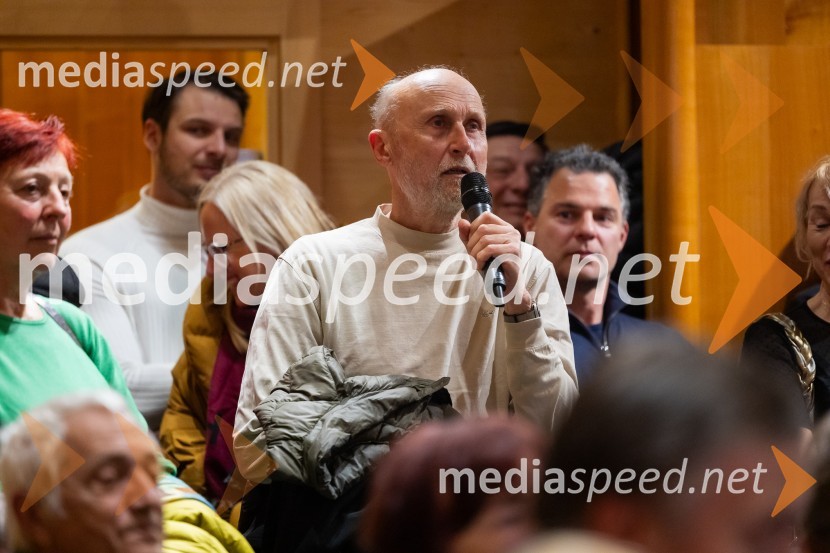 Iskrivo v živo: gost v skednju Škrabčeve domačije zasl. prof. dr. Danilo Türk