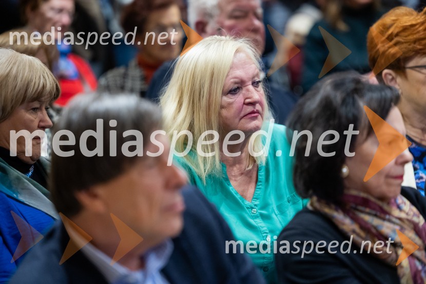  Barbara Miklič TürkIskrivo v živo: gost v skednju Škrabčeve domačije zasl. prof. dr. Danilo Türk