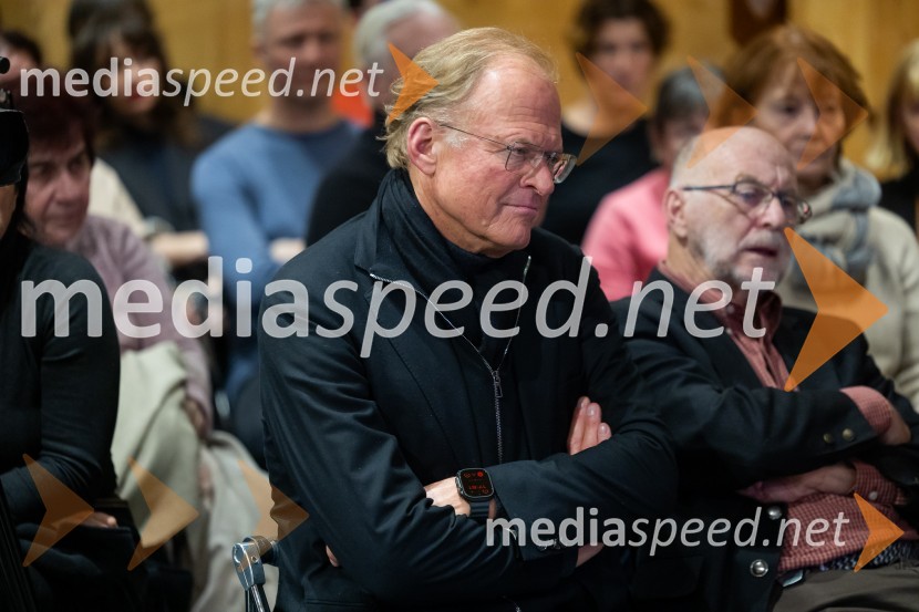  Janez  Škrabec, direktor Riko d.o.o.; dr. Rudi Rizman, zagovornik človekovih pravicIskrivo v živo: gost v skednju Škrabčeve domačije zasl. prof. dr. Danilo Türk