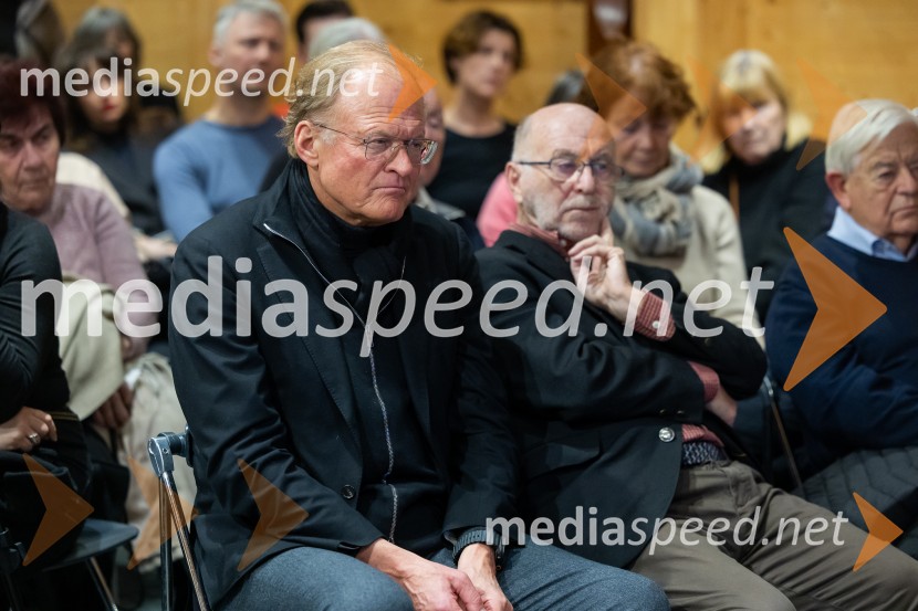  Janez  Škrabec, direktor Riko d.o.o.; dr. Rudi Rizman, zagovornik človekovih pravicIskrivo v živo: gost v skednju Škrabčeve domačije zasl. prof. dr. Danilo Türk