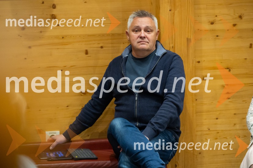 Iskrivo v živo: gost v skednju Škrabčeve domačije zasl. prof. dr. Danilo Türk