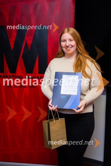  Ana RoblekLondonska šola za odnose z javnostmi (LSPR), podelitev diplom 2024