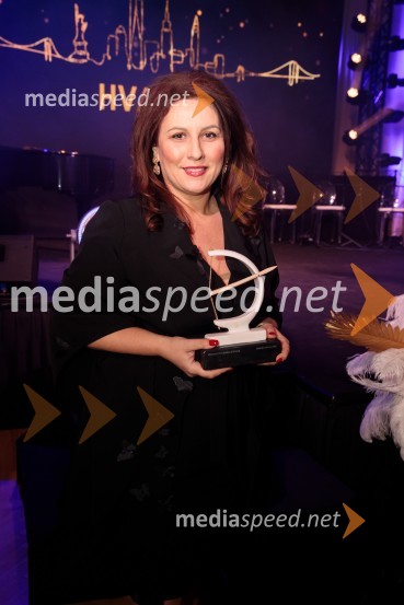  Tatjana  Vogrinec Burgar, predsednica uprave, Elektro MariborFranjo Bobinac je prejemnik priznanja za življenjsko delo na področju managementa 2024