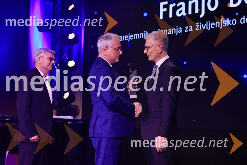 Matjaž Han, minister za gospodarstvo, turizem in šport;  Franjo Bobinac, predsednik, Olimpijski komite SlovenijeFranjo Bobinac je prejemnik priznanja za življenjsko delo na področju managementa 2024