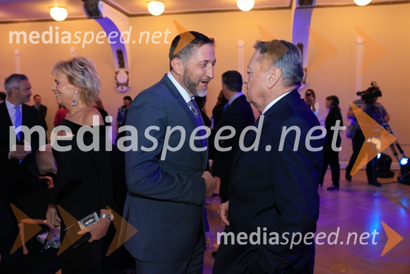  Klemen Boštjančič, minister za finance;  Zoran Janković, župan, Mestna občina LjubljanaFranjo Bobinac je prejemnik priznanja za življenjsko delo na področju managementa 2024