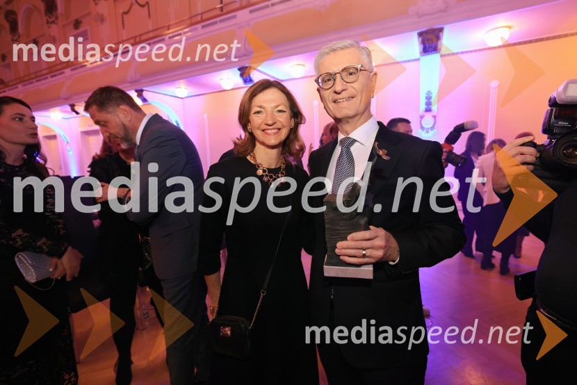 dr. Maja Zalaznik, nekdanja ministrica za izobraževanje, znanost in šport;  Franjo Bobinac, predsednik, Olimpijski komite SlovenijeFranjo Bobinac je prejemnik priznanja za življenjsko delo na področju managementa 2024