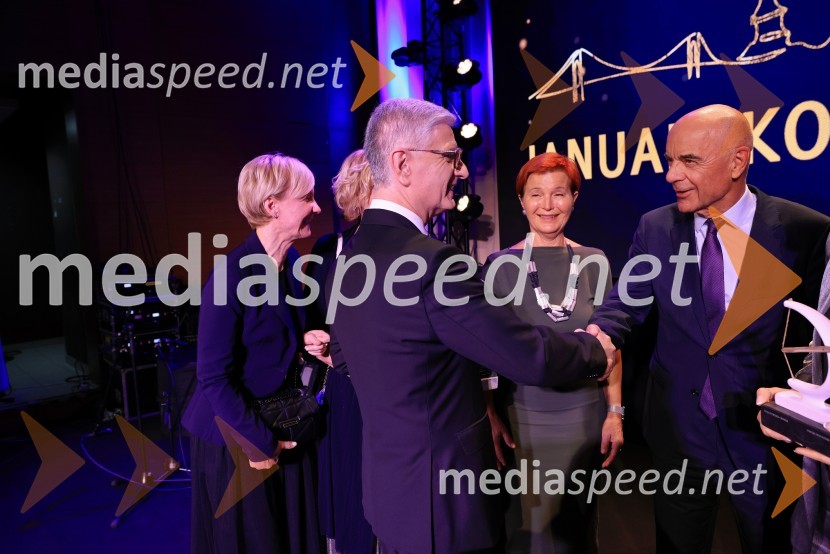  Franjo Bobinac, predsednik, Olimpijski komite Slovenije;  Tone Strnad, direktor, družba Medis d.o.o., nadzorni odbor, Slovensko-nemška gospodarska zbornicaFranjo Bobinac je prejemnik priznanja za življenjsko delo na področju managementa 2024