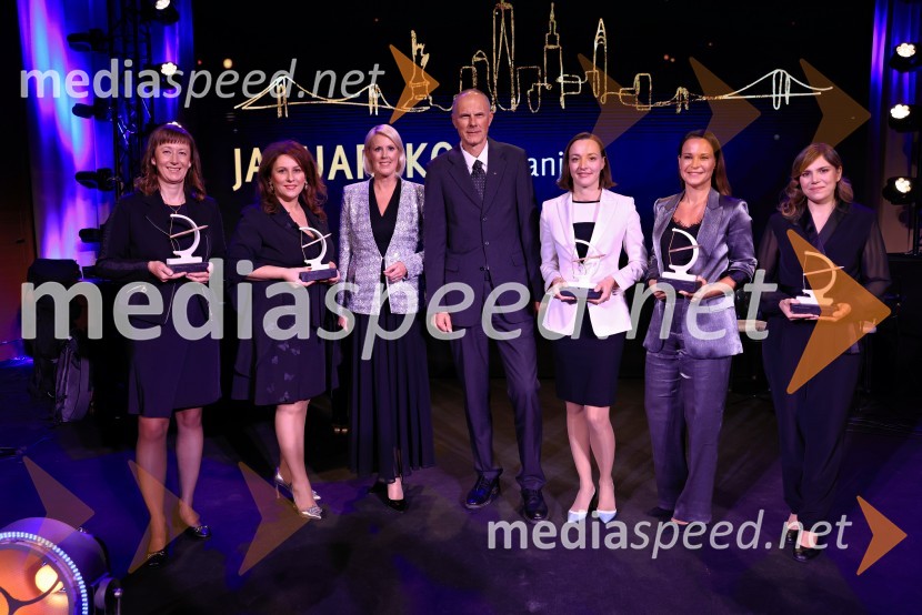  Melita Rajgelj Ozebek, Generali Investments;  Tatjana  Vogrinec Burgar, predsednica uprave, Elektro Maribor;  Petra Juvančič, izvršna direktorica, Združenje Manager; mag. Iztok Seljak, predsednik, Združenje Manager;  Meta Lahne, predsednica uprave, Merkur Zavarovalnica;  Maja  Strnad Cestar, generalna direktorica, Medis;  Maja Brelih Lotrič, direktorica, Lotrič MeroslovjeFranjo Bobinac je prejemnik priznanja za življenjsko delo na področju managementa 2024