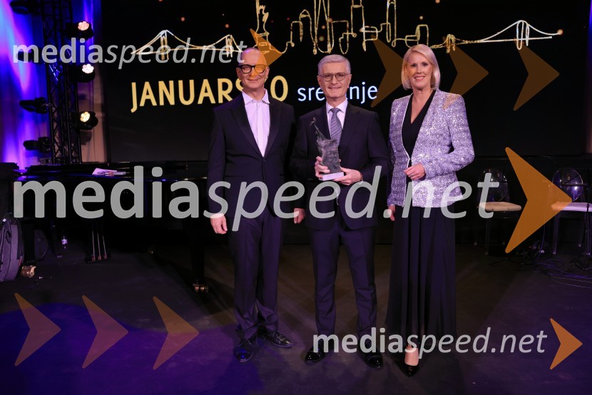  Uroš Smolej, igralec;  Franjo Bobinac, predsednik, Olimpijski komite Slovenije;  Petra Juvančič, izvršna direktorica, Združenje ManagerFranjo Bobinac je prejemnik priznanja za življenjsko delo na področju managementa 2024