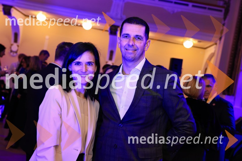  Gordana Kisilak, vodja za javne zadeve in korporativno komuniciranje, Huawei Slovenija;  Marko  Mlakar, direktor in partner, Amrop AdriaFranjo Bobinac je prejemnik priznanja za življenjsko delo na področju managementa 2024