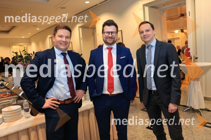  Klemen Babnik;  Rok Hodej, vodja javnih zadev, Združenje Manager;  Nejc ŠporinFranjo Bobinac je prejemnik priznanja za življenjsko delo na področju managementa 2024