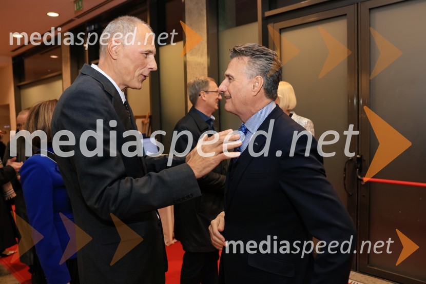 mag. Iztok Seljak, predsednik, Združenje Manager;  Milan Martin Cvikl, viceguverner Banke SlovenijeFranjo Bobinac je prejemnik priznanja za življenjsko delo na področju managementa 2024