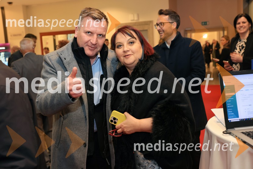 dr. Simon Rečnik, direktor Trdnih izdelkov in član uprave Leka d.d.; mag. Sabina Sobočan, direktorica, Varis Lendava d.d.Franjo Bobinac je prejemnik priznanja za življenjsko delo na področju managementa 2024