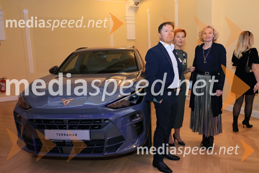  ... ;  Znana Strnad;  Martina Peharič, MedisFranjo Bobinac je prejemnik priznanja za življenjsko delo na področju managementa 2024