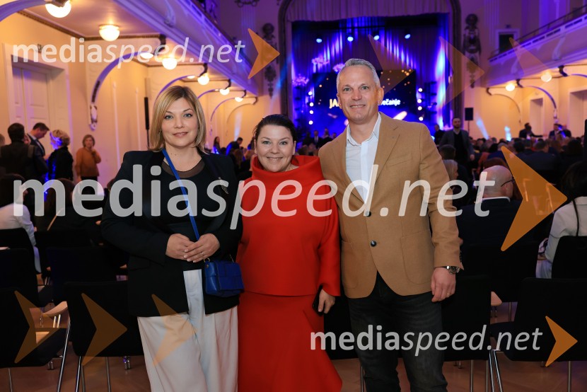  Alenka Vidic Praprotnik, o28;  Tjaša Kolenc Filipčič, vodja upravljanja z blagovno znamko in direktorica marketinga v Skupini Triglav;  ... Franjo Bobinac je prejemnik priznanja za življenjsko delo na področju managementa 2024