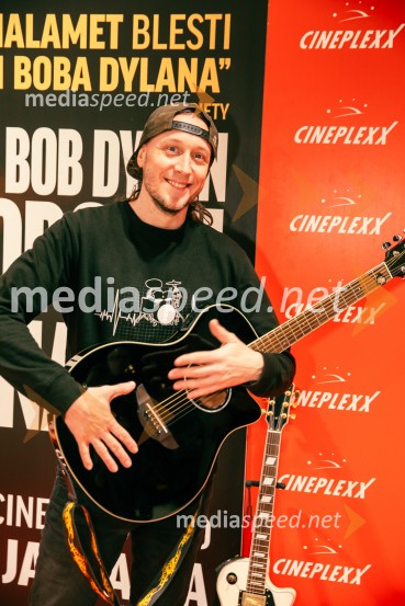  Marko Soršak-Soki, bobnar, skupina Elvis JacksonBob Dylan: Popolni neznanec, premiera v Cineplexx Ljubljana