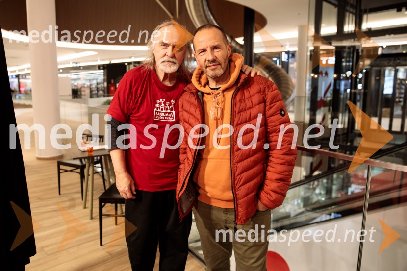  Dragan  Bulič, glasbeni urednik;  Andrej  Karoli, glasbeni urednik, Val 202Bob Dylan: Popolni neznanec, premiera v Cineplexx Ljubljana