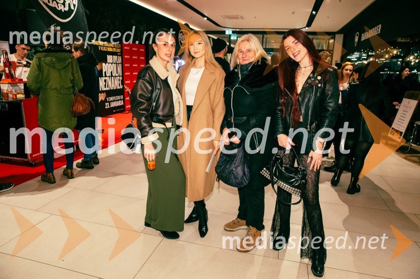  Veronika Japelj;  Nika Čuk;  ... ;  Anja RijavecBob Dylan: Popolni neznanec, premiera v Cineplexx Ljubljana