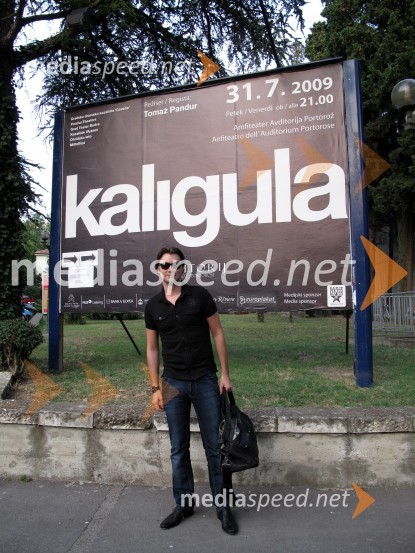 Branko Jordan, igralecKaligula, gledališka predstava