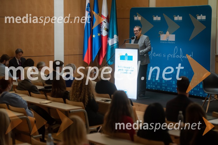  Mojmir Flisek, rektor UMIzobraževanje kot pot do trajnostne prihodnosti na Univerzi v Mariboru