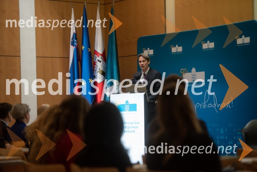 Izobraževanje kot pot do trajnostne prihodnosti na Univerzi v Mariboru